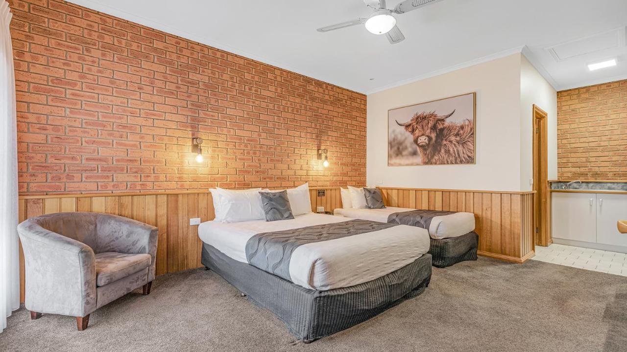 Golden River Motor Inn Moama Exterior photo