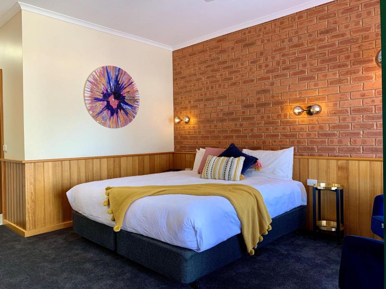 Golden River Motor Inn Moama Exterior photo
