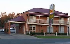 Golden River Motor Inn